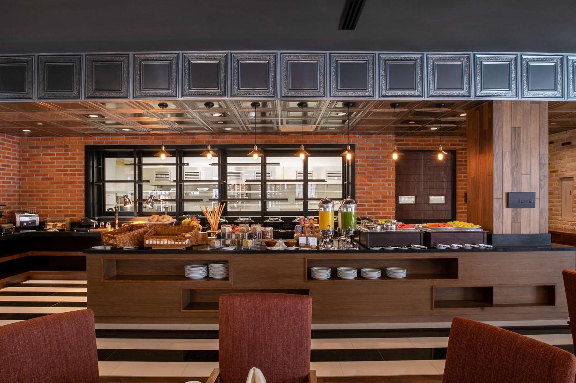 Doubletree By Hilton Celaya Celaya  Exterior foto